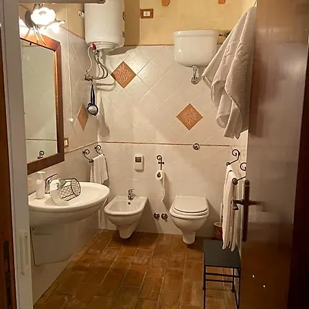 L'antica Balbia Bed and breakfast 2*